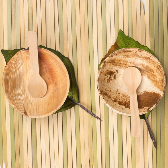 3 oz. Round Palm Leaf Eco Friendly Mini Disposable Sauce Bowls